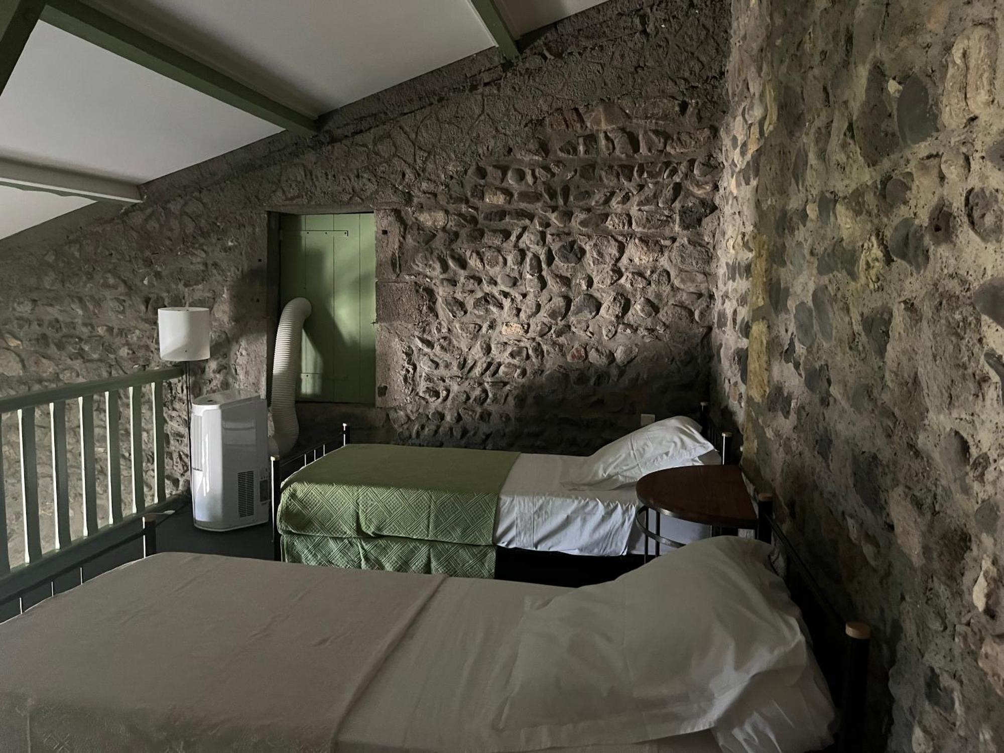 Hotel La Cour Carree Perrier Zewnętrze zdjęcie