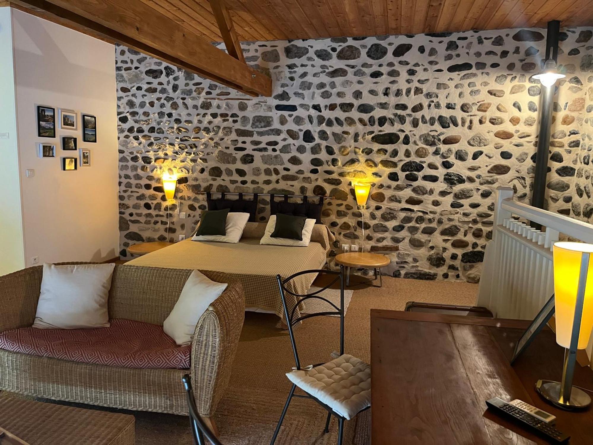 Hotel La Cour Carree Perrier Zewnętrze zdjęcie